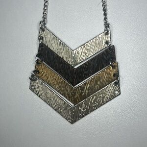 Chevron Tri Tone Necklace Mixed Metals Pendants 10” Silver Copper Gold Womens